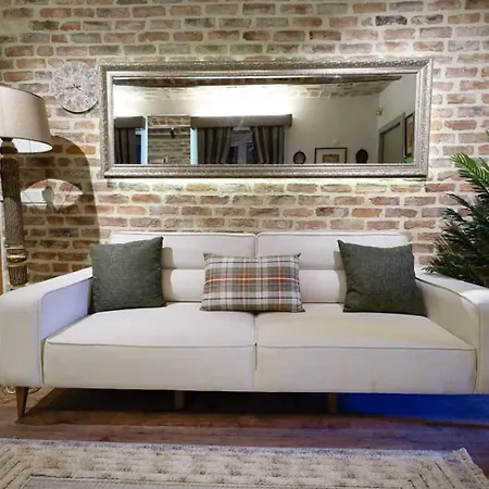 Stunning Rustic 1br W Terrace&amazing Galata View