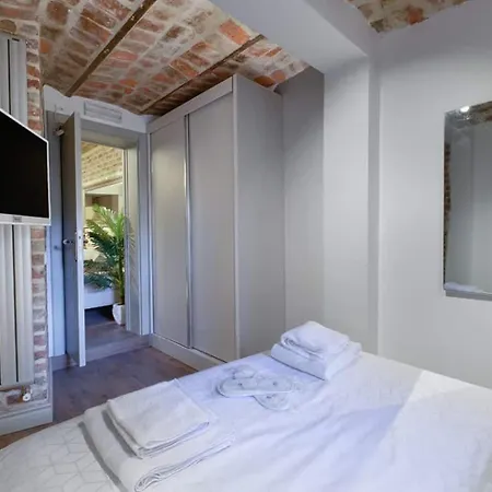 Stunning Rustic 1br W Terrace&amazing Galata View